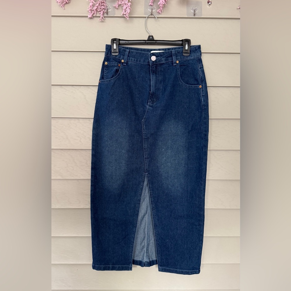 Rachel Zoe Dark Blue Denim Skirt NWOT size 8